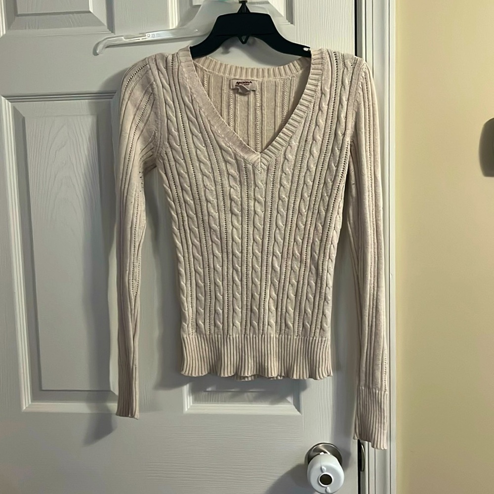 V Neck sweater